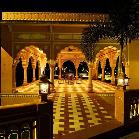 R Chandra'S Palace By Inspira Chomu Eksteriør billede